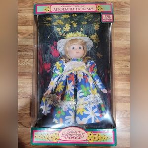 Soft Expressions Genuine Porcelain Adorable Florals doll. NIB. Vintage